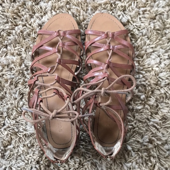 •BCBGeneration Strappy Gladiator Sandals• - Picture 2 of 6